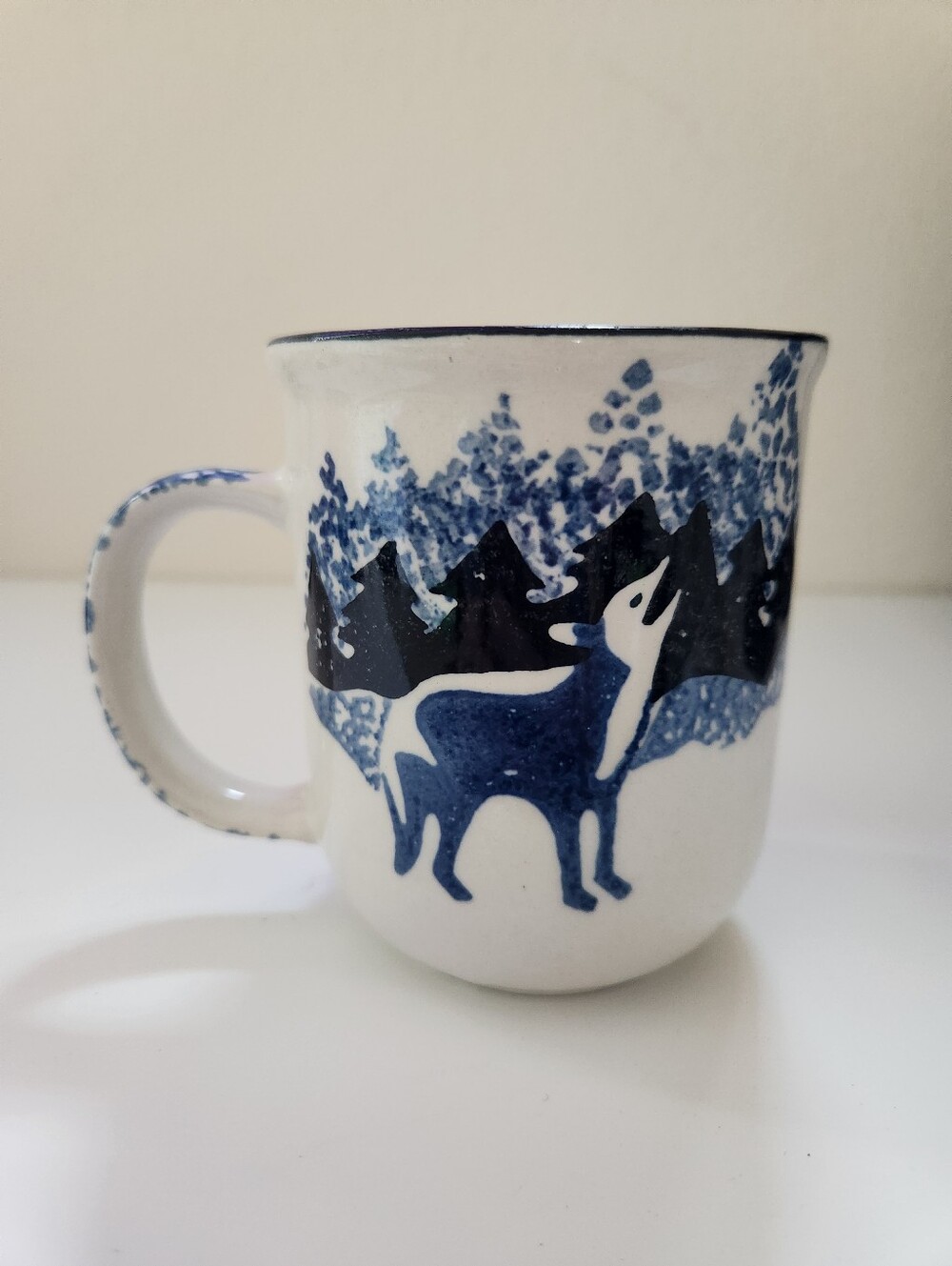 Tienshan Folkcraft Wolf Mug Blue White Forest Wildlife Coffee Cup Cabin Decor